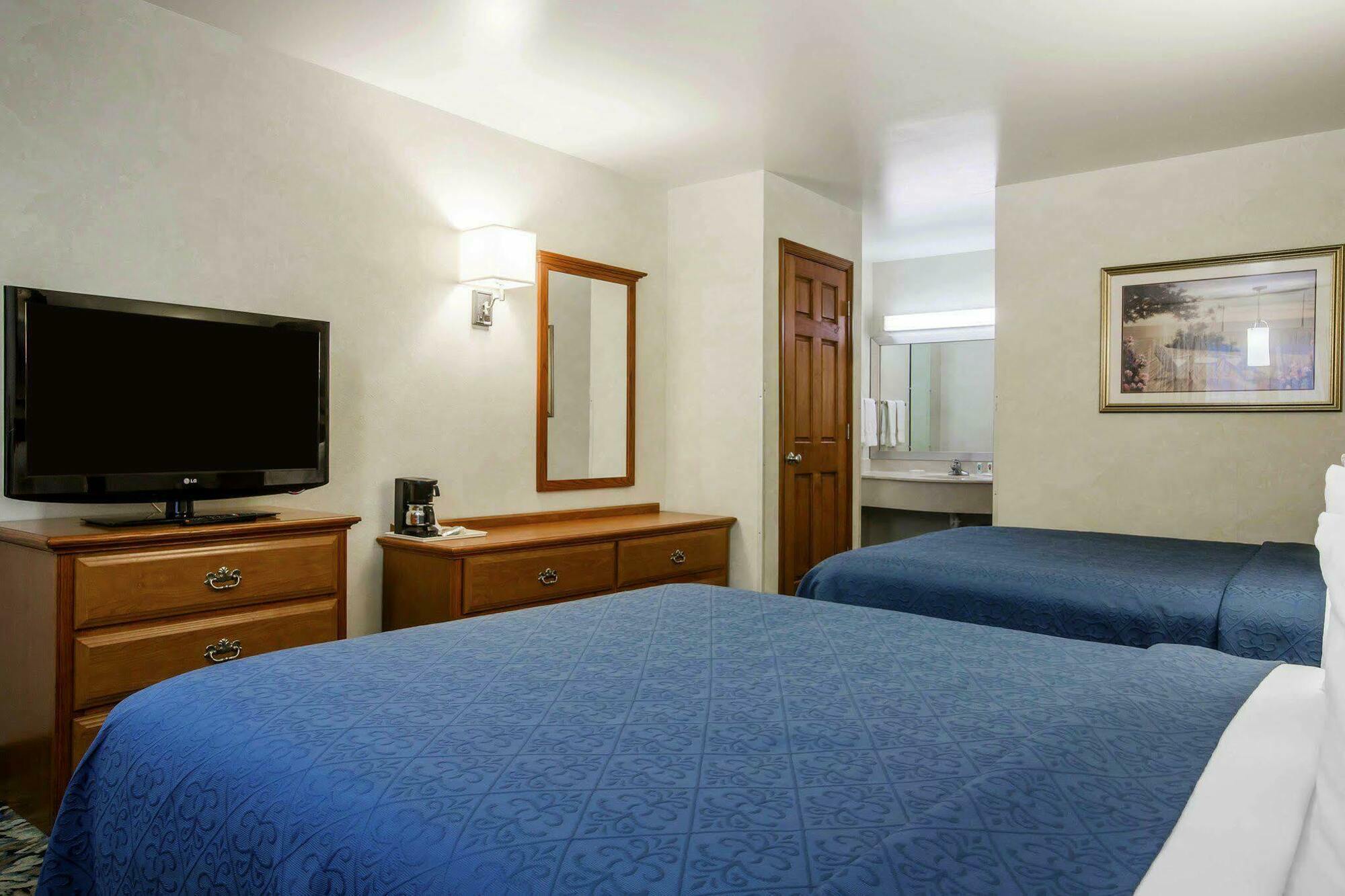 Quality Inn Озеро Джордж Экстерьер фото